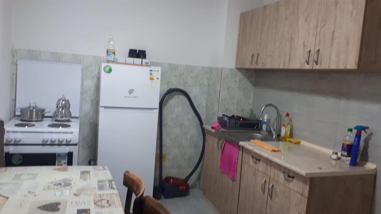 Makedonyada Kiralik Ev Ve Arac Hizmeti Ile Birlikte Apartment Skopje Bagian luar foto